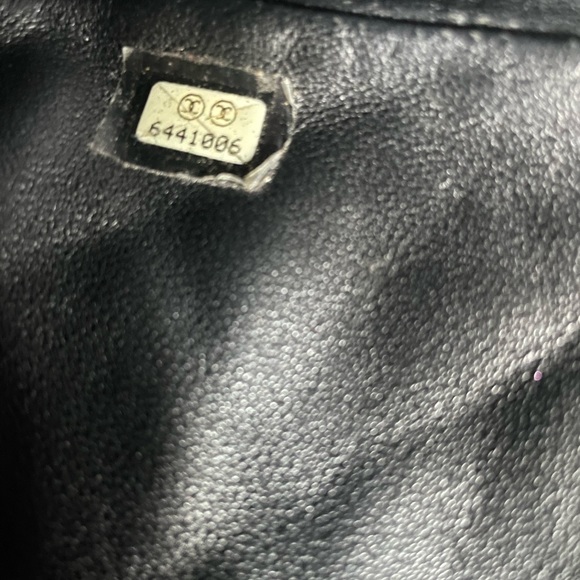 Authentic vintage Chanel Camera Shoulder Bag - Picture 5 of 8